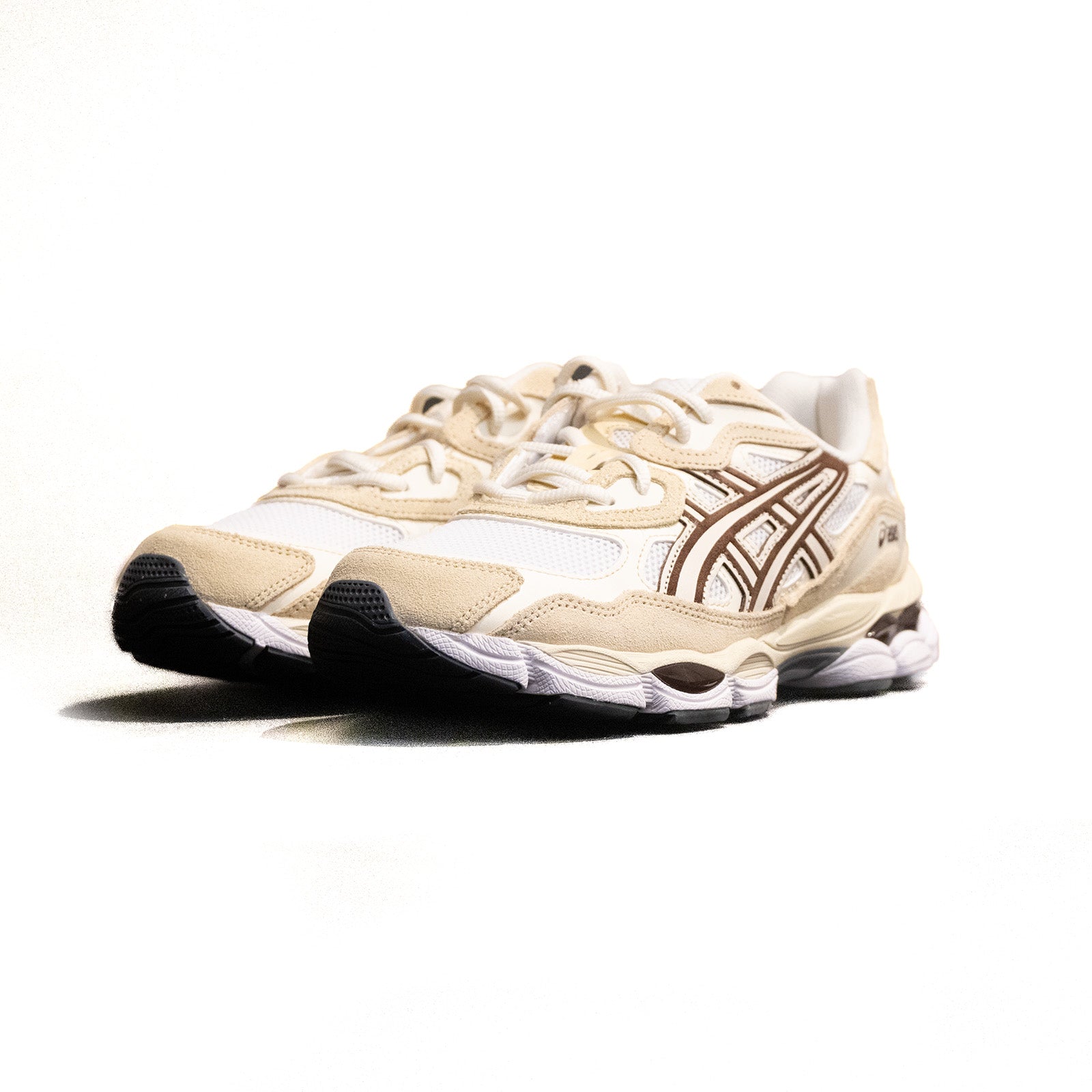 シークエンスクリーム ASICS GEL-NYC - Roasted Coffee – HOMETEAM