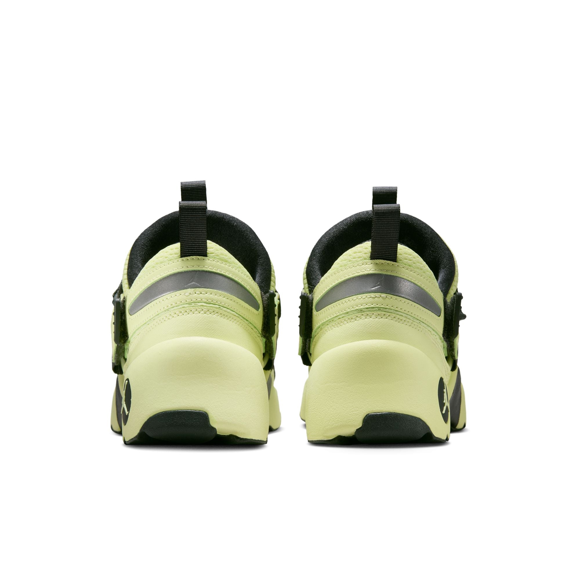 WMNS JORDAN TRUNNER LX - LUMINOUS GREEN