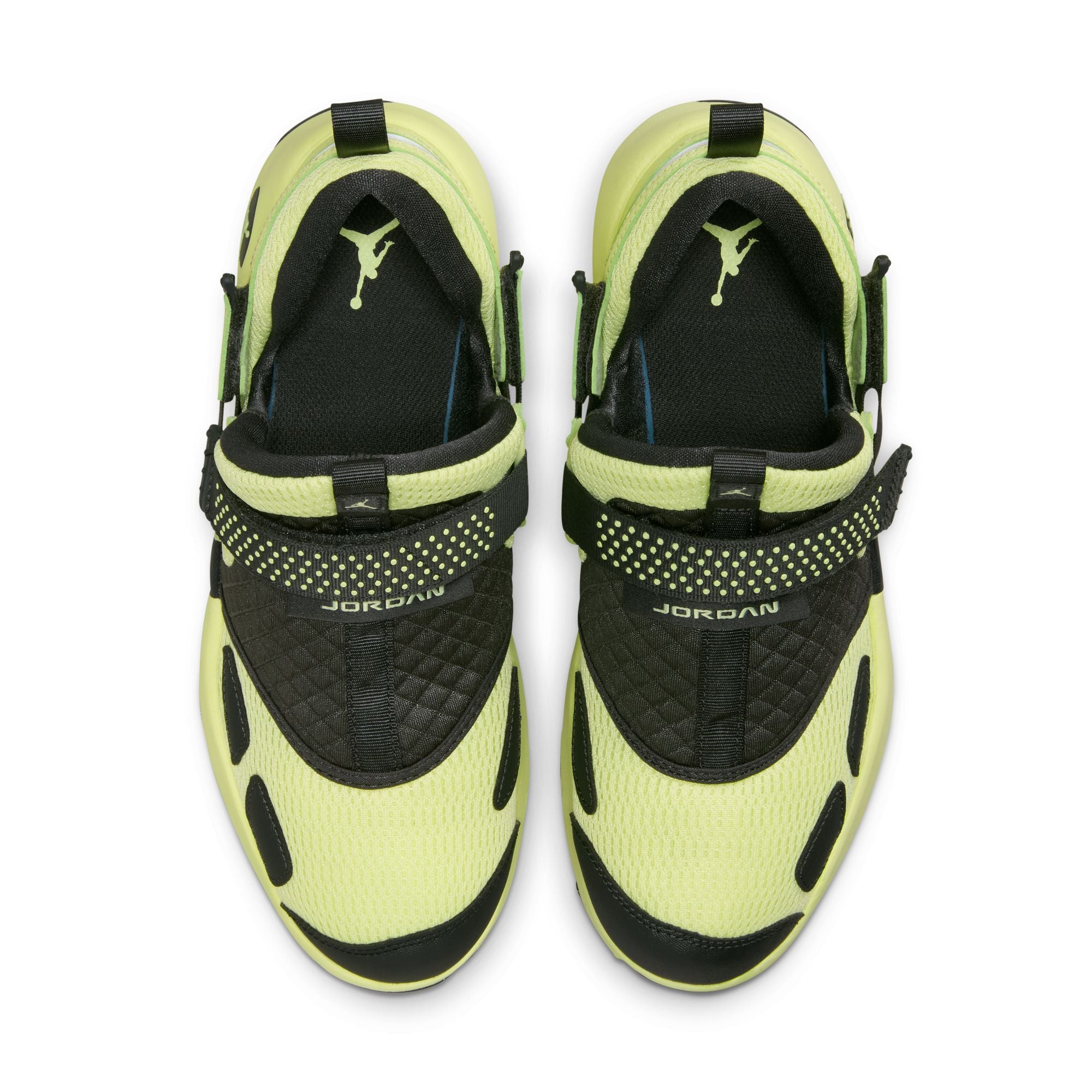 WMNS JORDAN TRUNNER LX - LUMINOUS GREEN