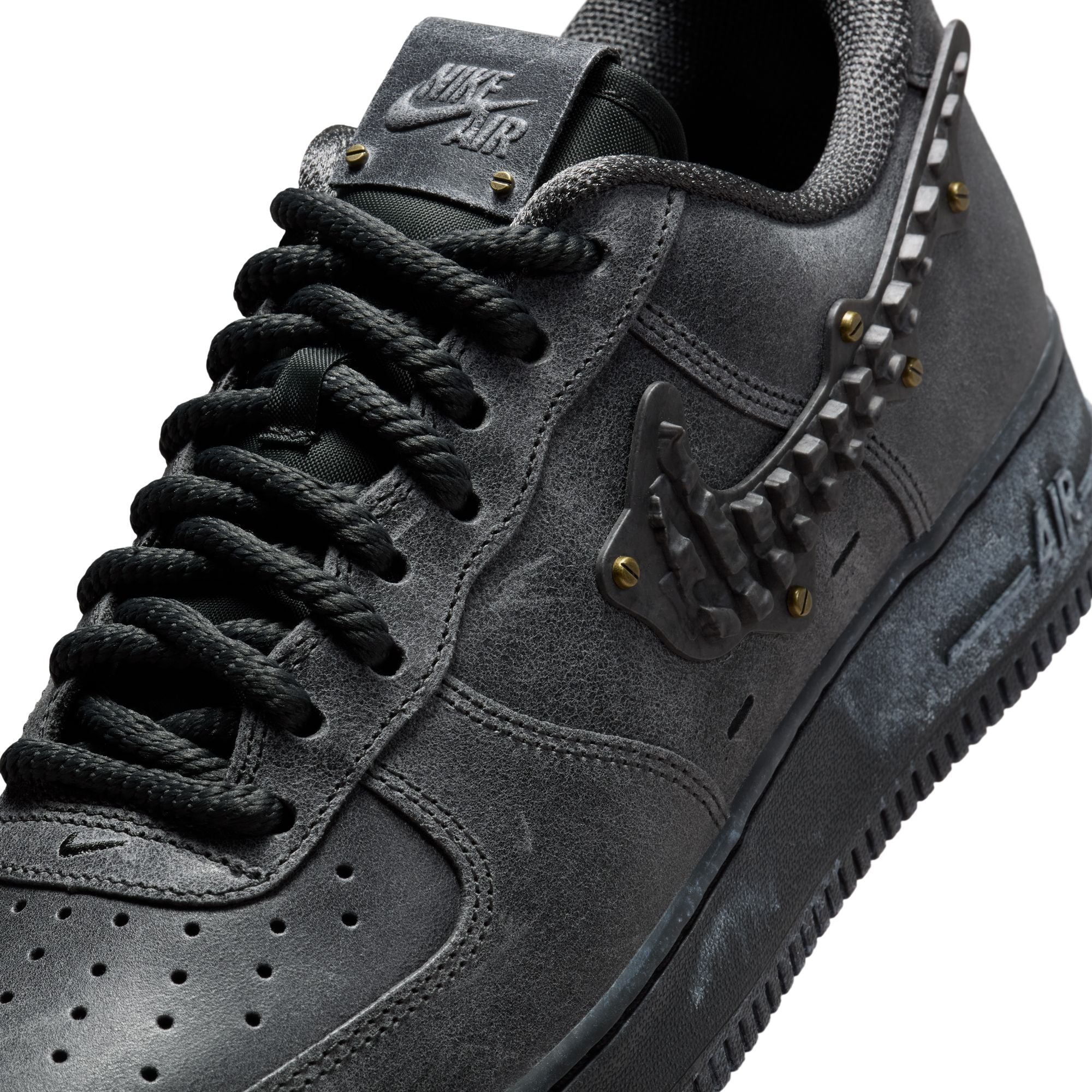 NIKE AIR FORCE 1 '07 LV8 - MEDIUM ASH