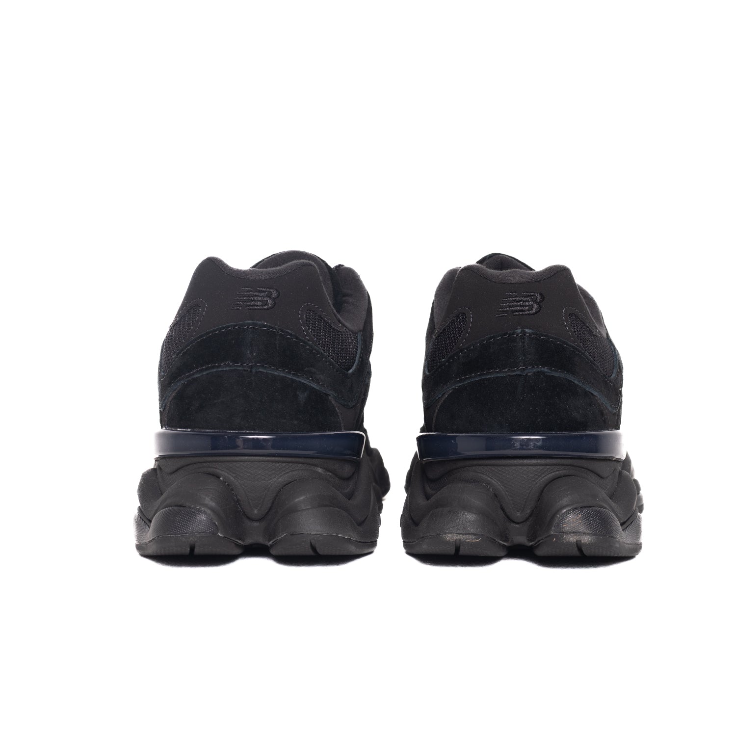 NEW BALANCE 9060 - TRIPLE BLACK