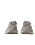 NEW BALANCE 9060 - GREY WHITE