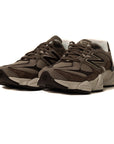 New Balance 9060 - Brown