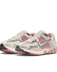 WMNS NIKE ZOOM VOMERO 5 - SAIL WHITE