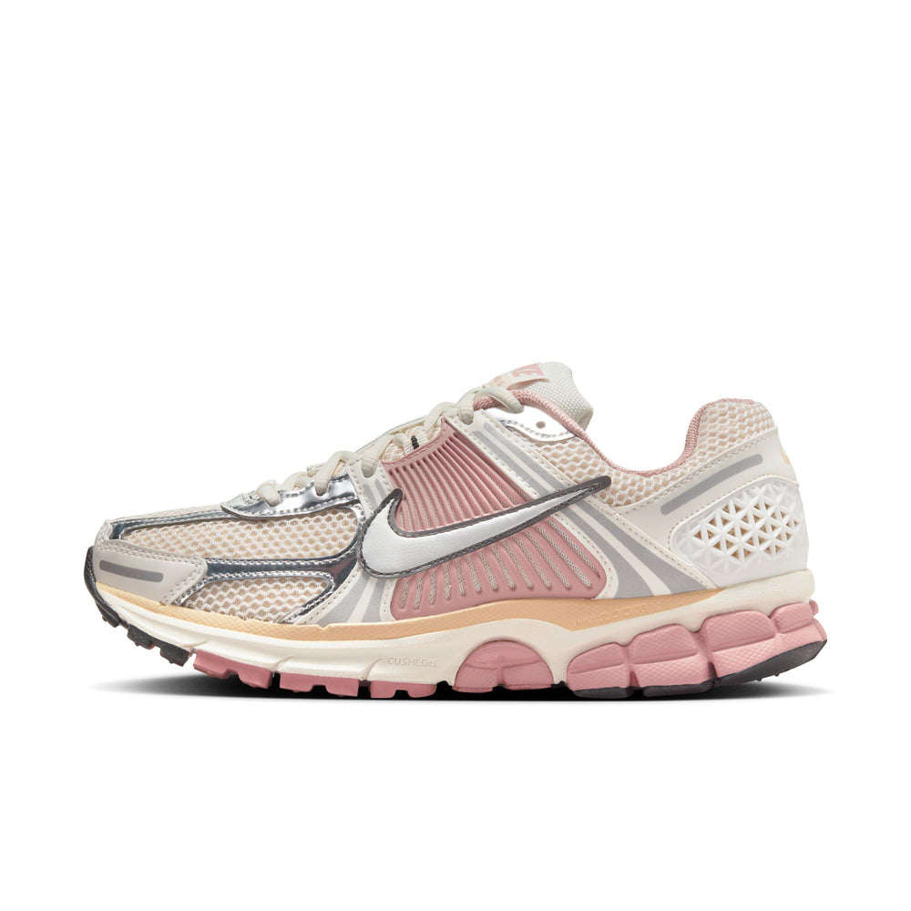 WMNS NIKE ZOOM VOMERO 5 - SAIL WHITE