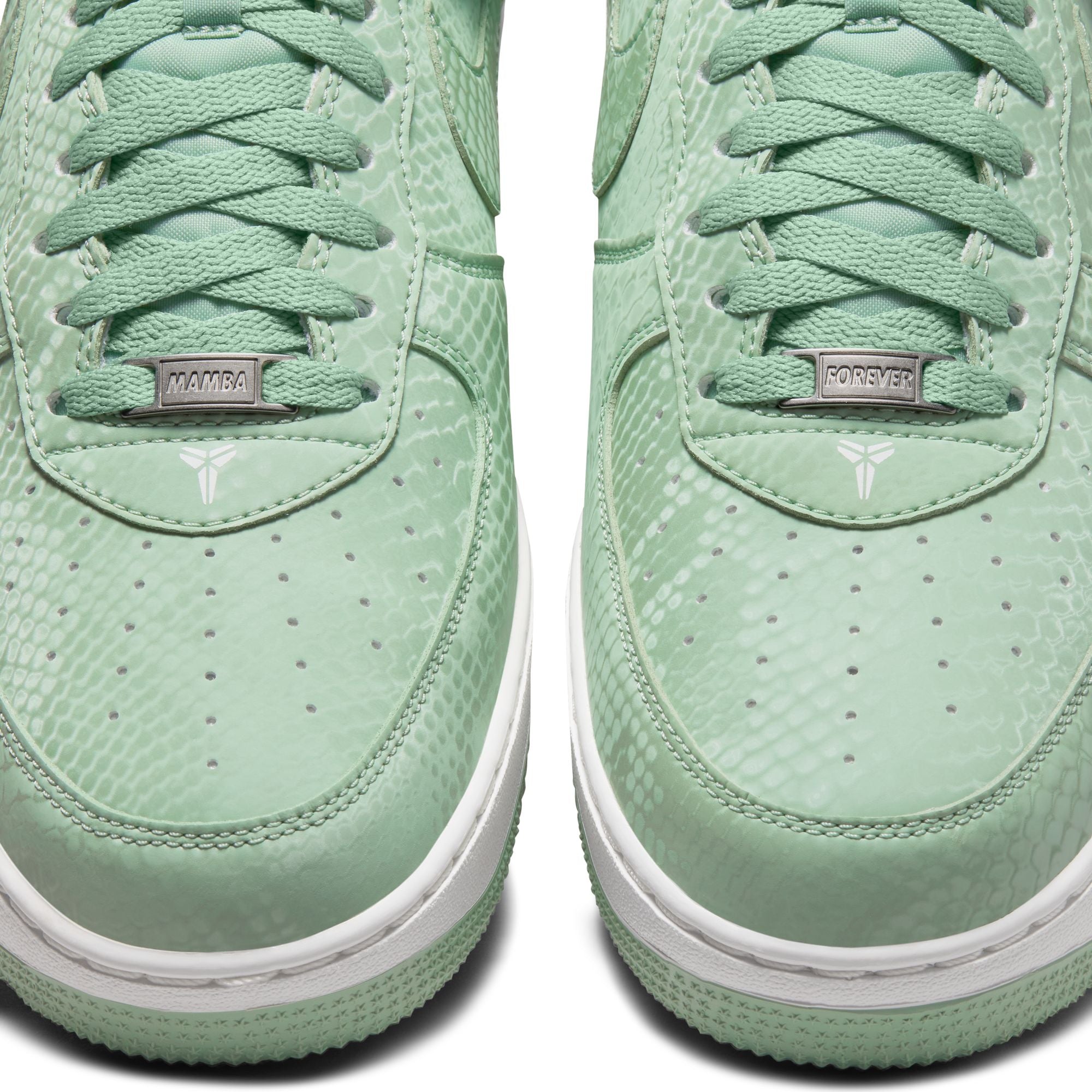 KOBE AIR FORCE 1 LOW - STEAM
