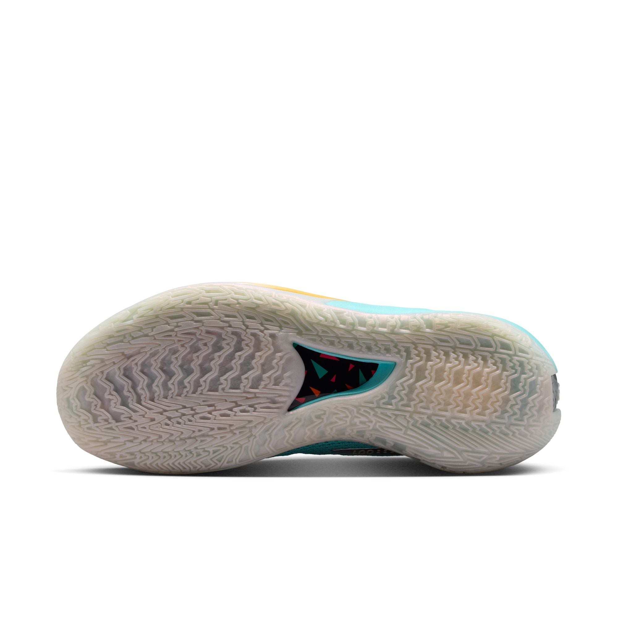 NIKE G.T. CUT - DH x TITAN PE