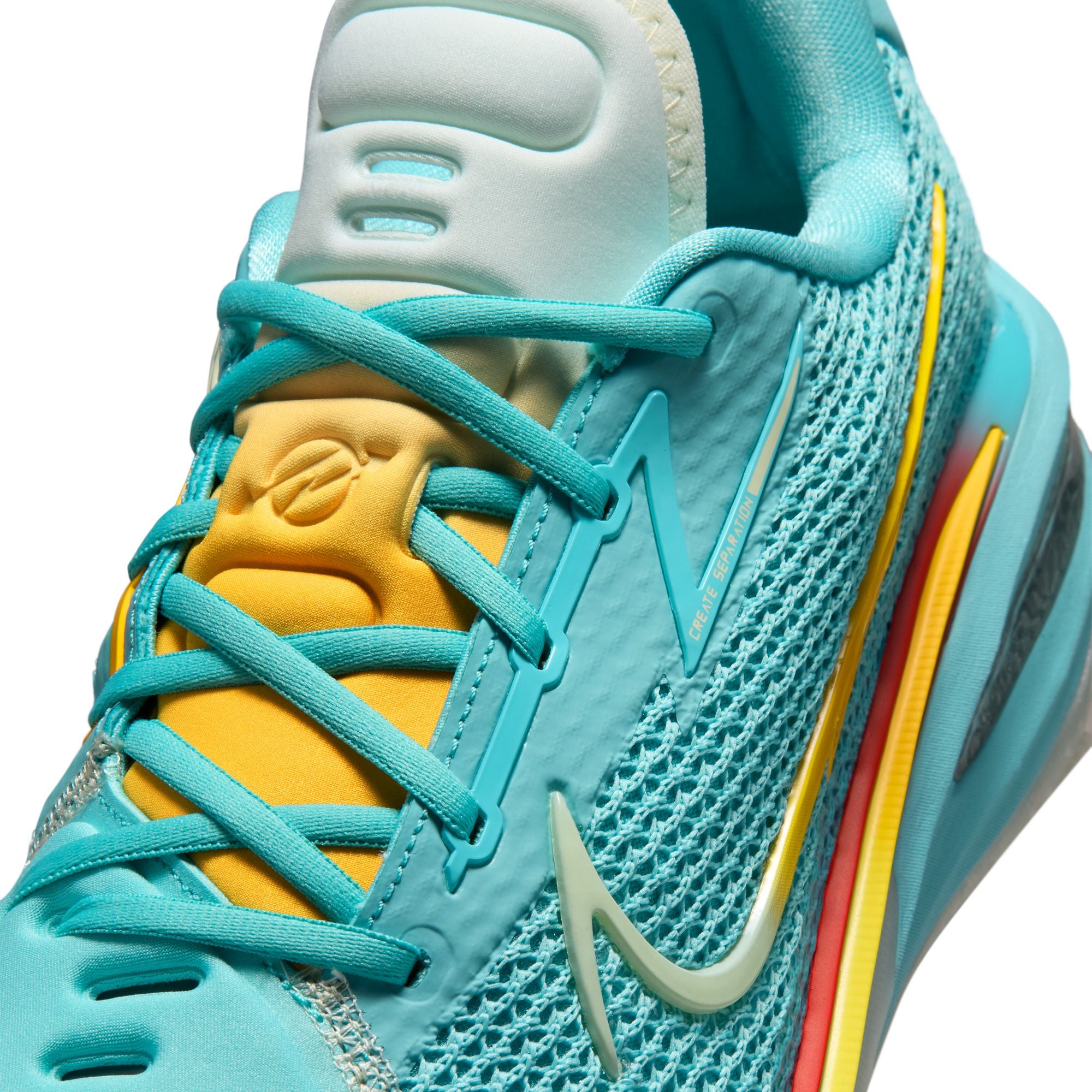 NIKE G.T. CUT - DH x TITAN PE