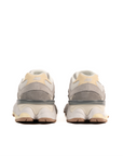 NEW BALANCE 9060 - GREY BEIGE